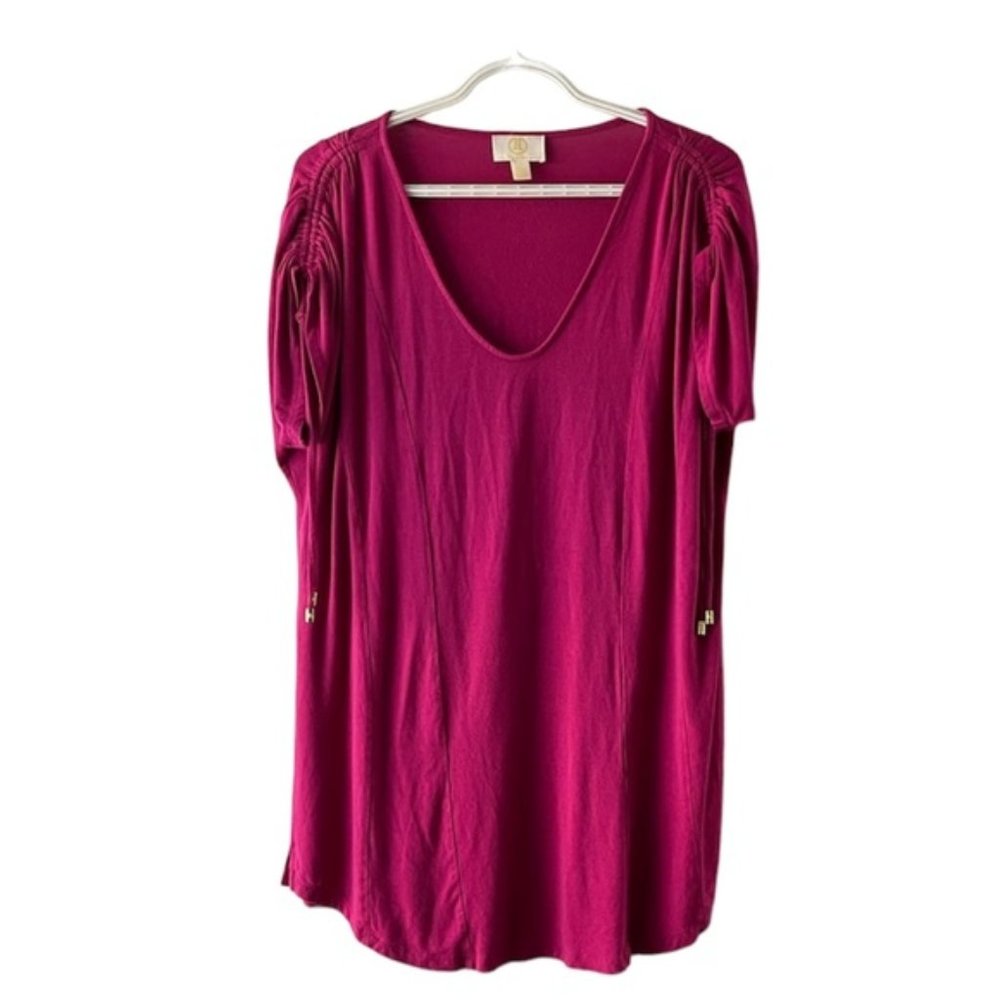 3/$20 ? Liz Lange Maternity T-Shirt Size Large